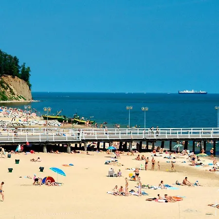 A&j Aparts Apartament